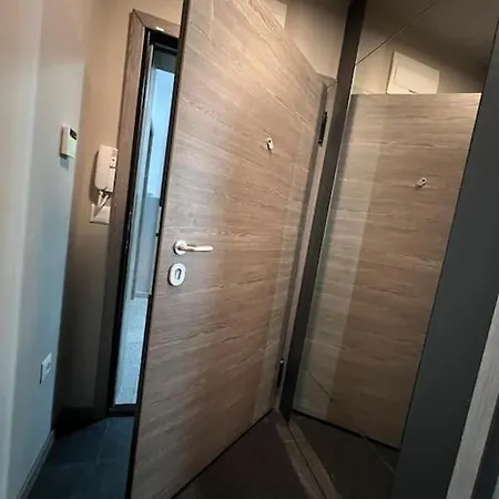 아파트 Classe Privacy Vicino Al Centro 소피아